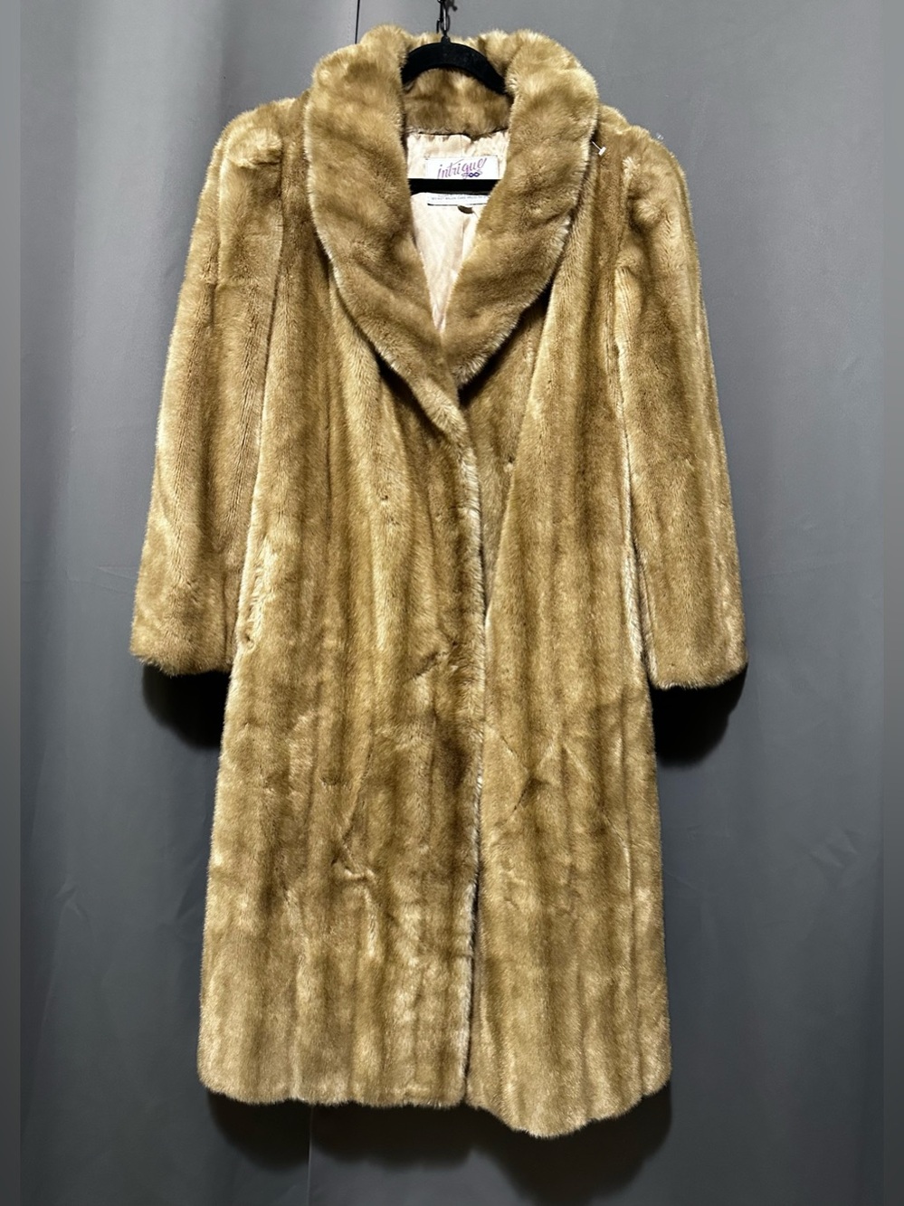 Vintage Intrigue by Tissavel Faux Fur Coat - Honey Blonde Mink Look - Long Shawl
